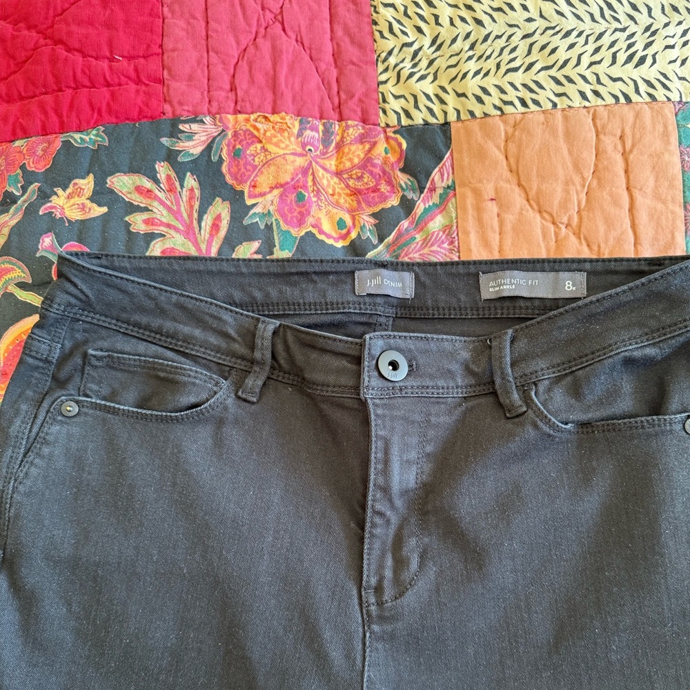 JJill Black Denim Authentic Fit Slim-Leg Ankle jeans Sz 8R - Picture 7 of 9
